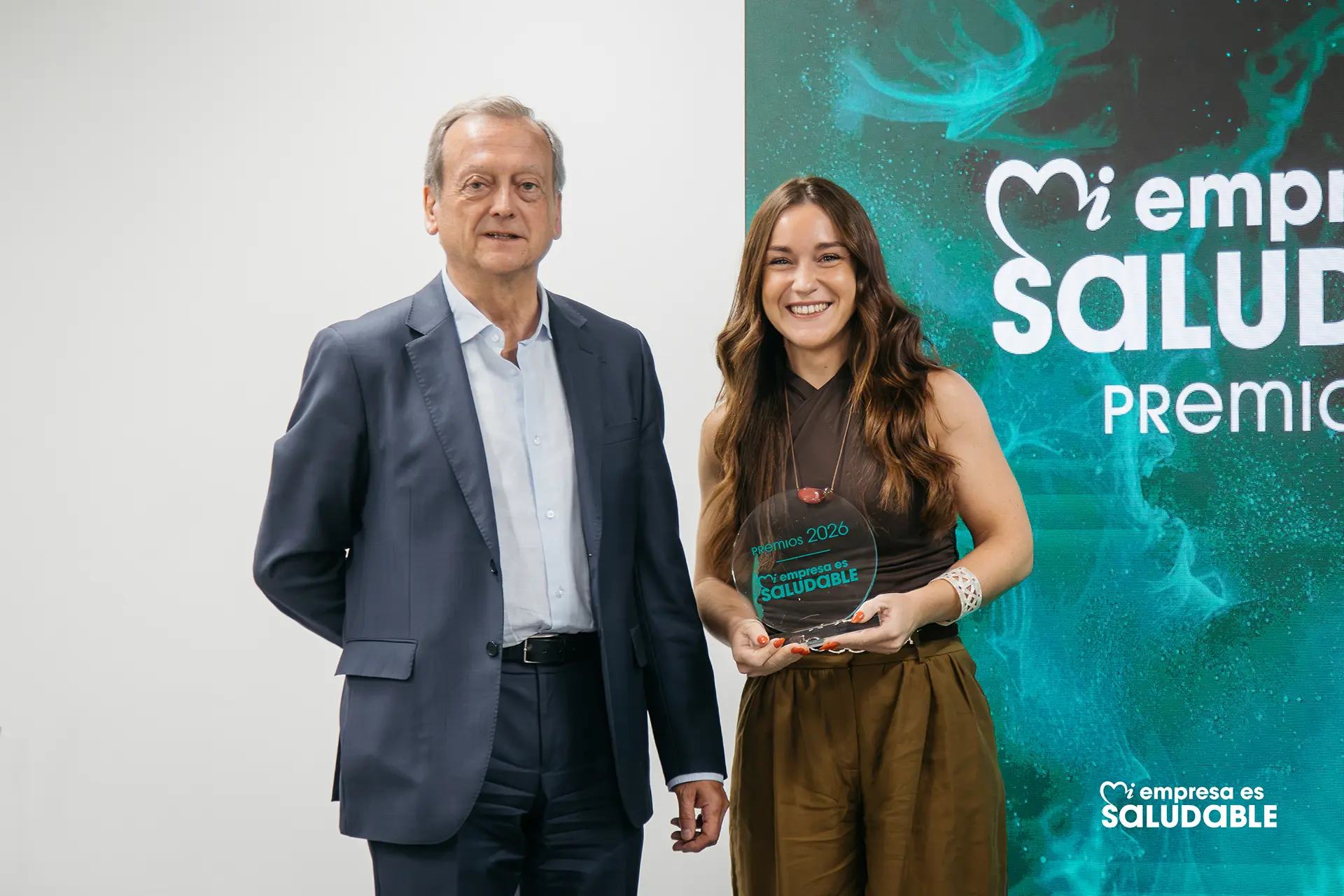 PremiosMEES Entrega Premio Innovación Saludable María Jesús Pascual PremiosMEES Entrega Premio Innovación Saludable María Jesús Pascual