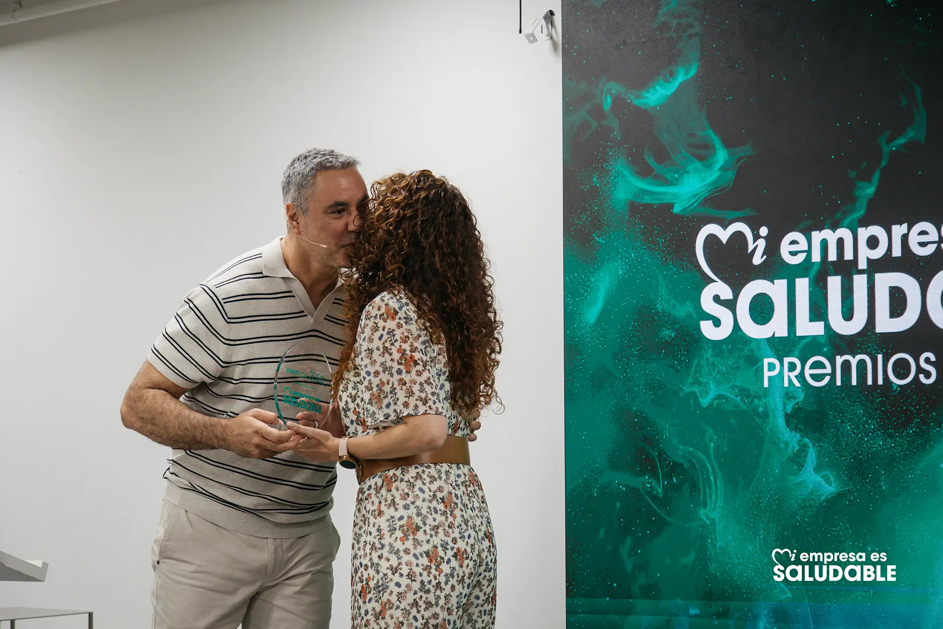 PremiosMEES Entrega Premio Innovación Saludable María Jesús Pascual PremiosMEES Entrega Premio Innovación Saludable María Jesús Pascual
