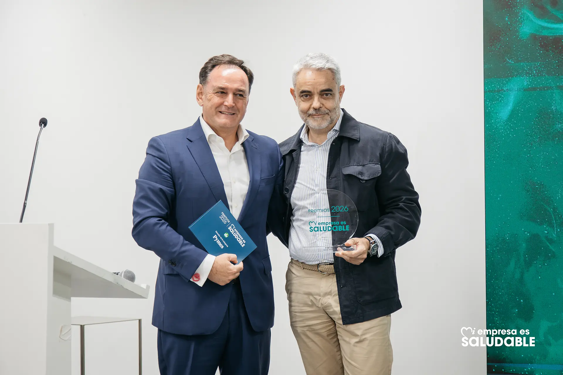 PremiosMEES Entrega Premio Innovación Saludable María Jesús Pascual PremiosMEES Entrega Premio Innovación Saludable María Jesús Pascual
