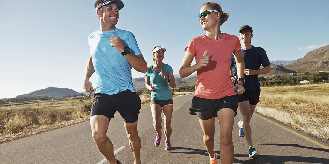 ¿Estás preparando una carrera de 5-10K? Así debes alimentarte